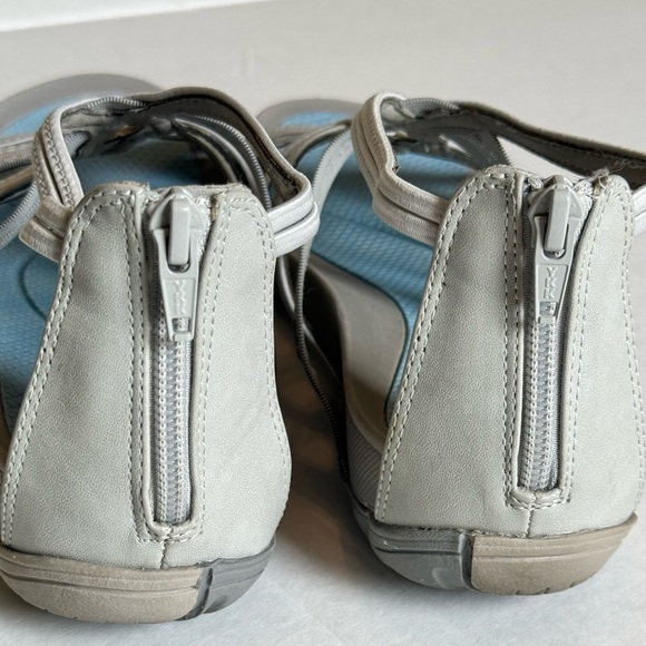 BARETRAPS WOMENS SOLAURA OPEN TOE STRAPPY SANDALS. EXCELLENT CONDITION! - Picture 5 of 13